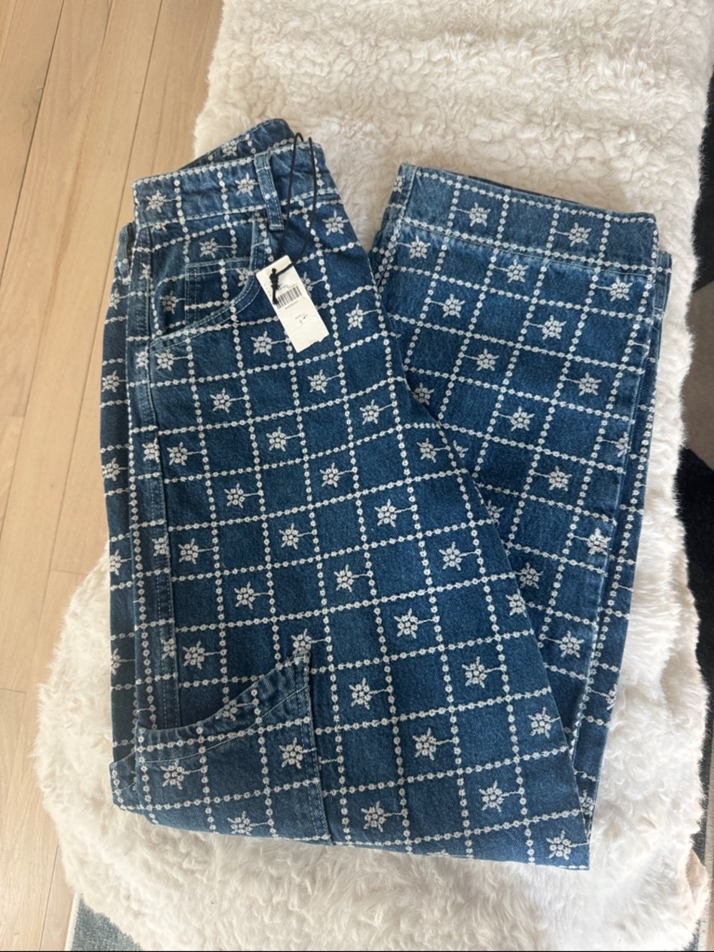 Damson Madder Drew Embroidered Cargo Jeans NWT | Size 4 | Blue - Picture 5 of 7
